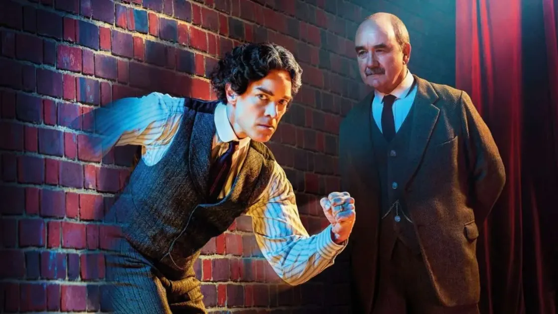 Houdini and Sir Arthur Conan Doyle Featured in Magic Show