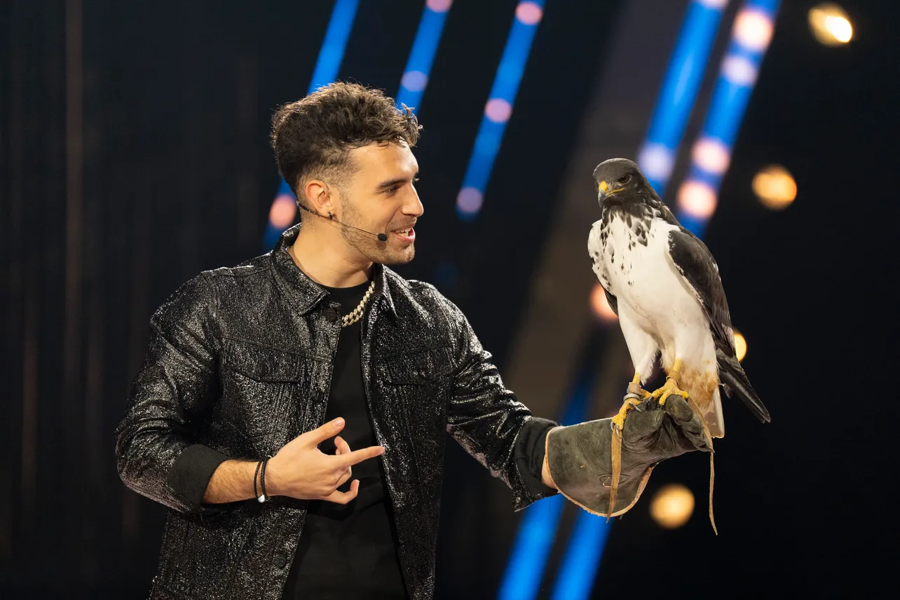 TJ Salta Wins Star Search